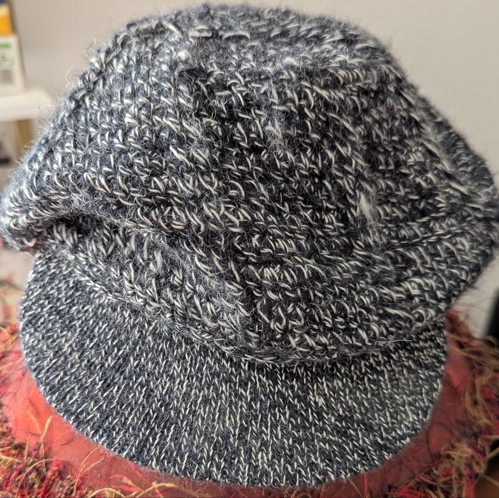 Chic Tweed Bucket Hat